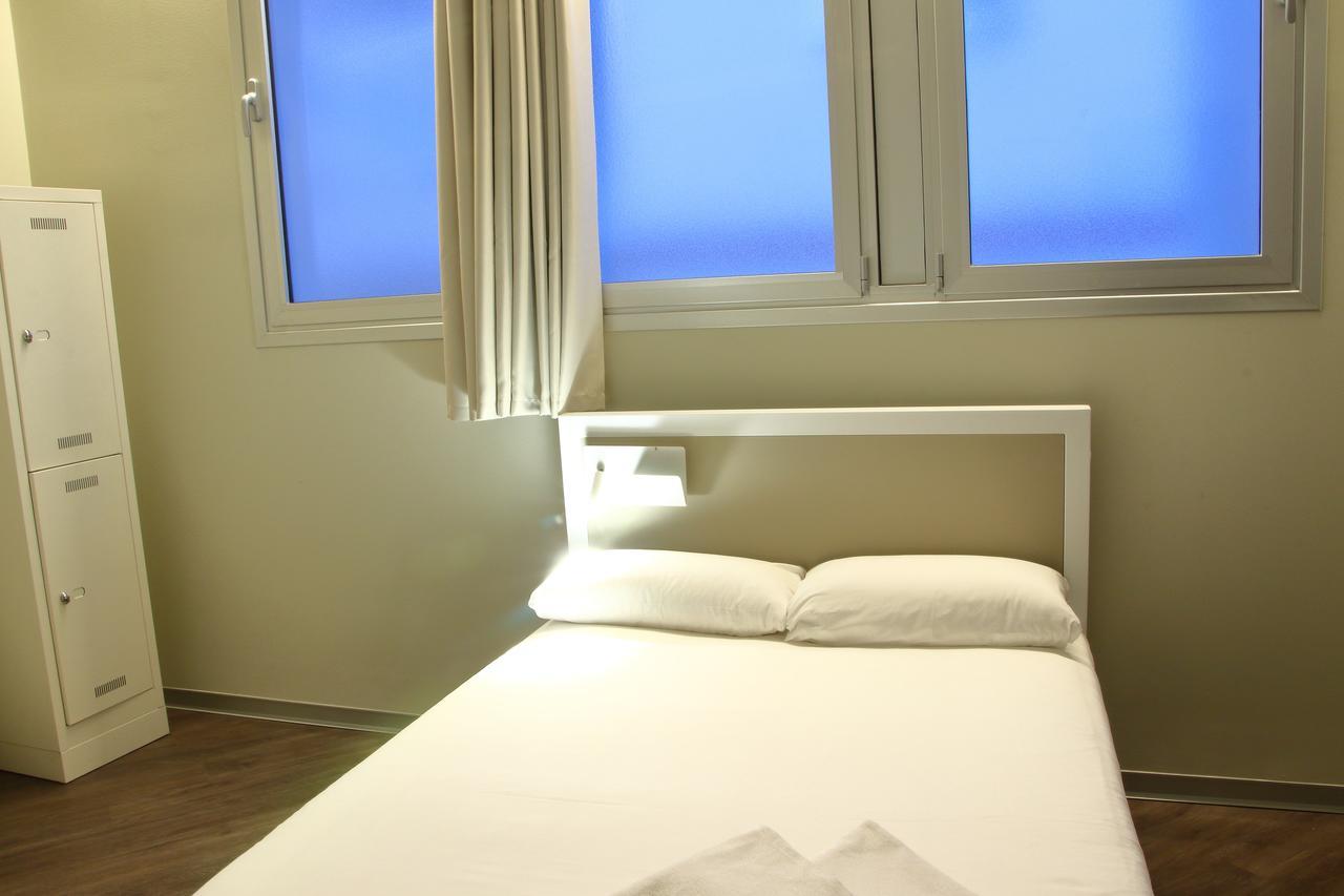 Poshtel Bilbao - Premium Hostel Buitenkant foto