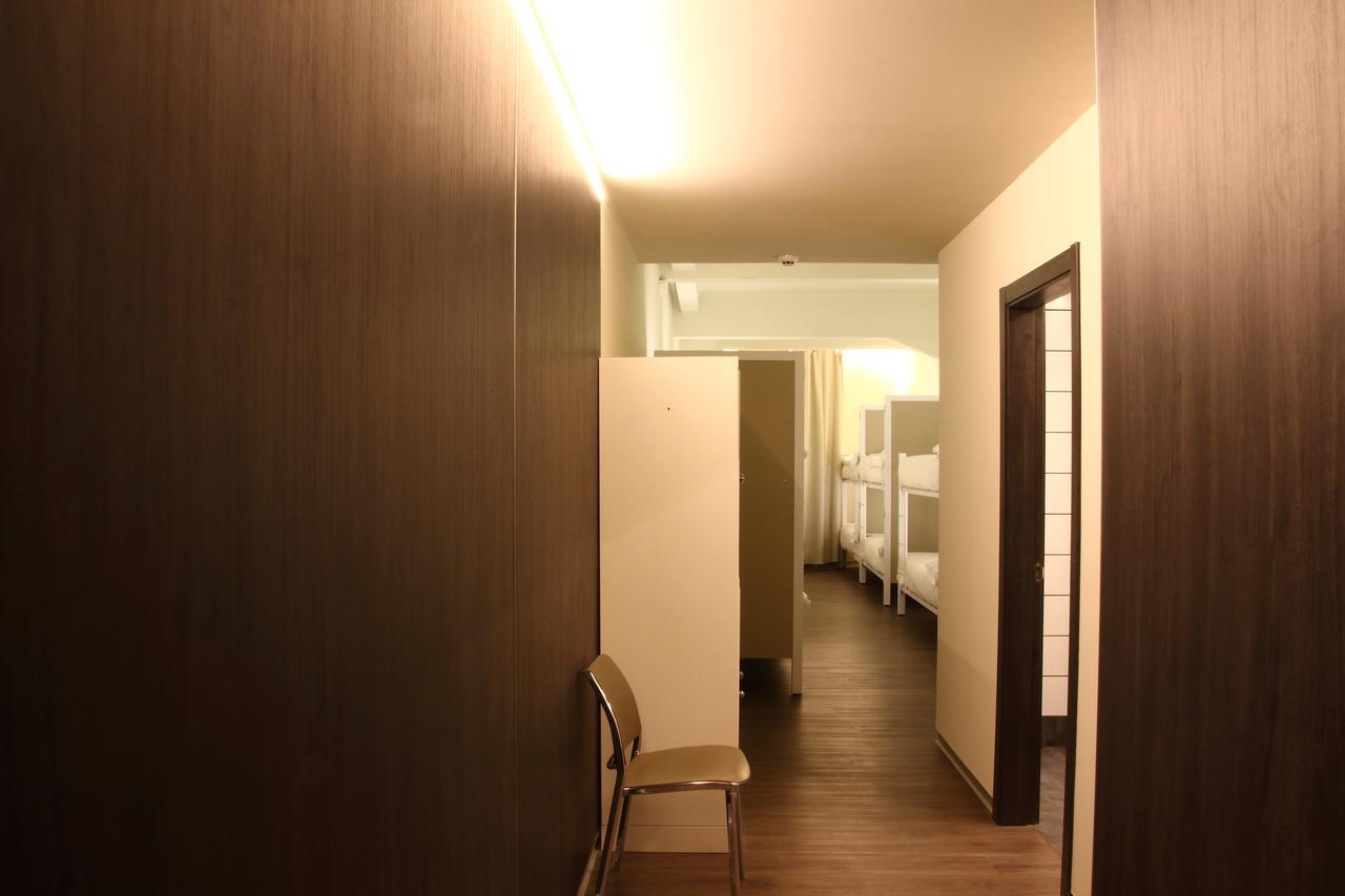 Poshtel Bilbao - Premium Hostel Buitenkant foto